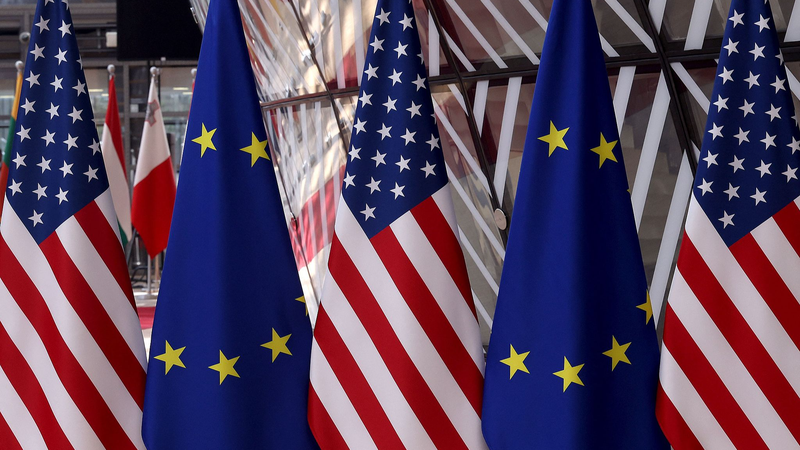 Các Bộ trưởng EU Thảo luận về Mối đe dọa Áp thuế 30% của Trump Các Bộ trưởng EU Thảo luận về Mối đe dọa Áp thuế 30% của Trump