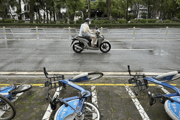 Bão Wipha tiếp cận miền Bắc Việt Nam: Hãy cảnh giác!