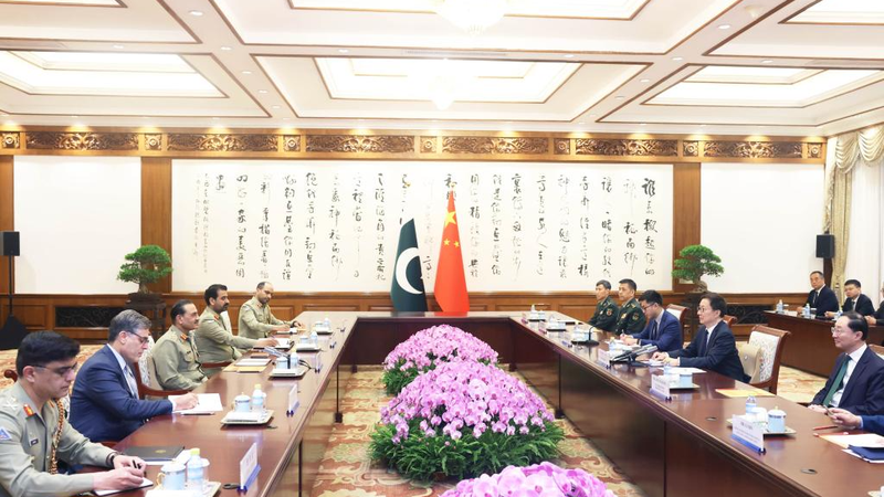 Han Zheng củng cố quan hệ Trung Quốc-Pakistan tại Bắc Kinh Han Zheng củng cố quan hệ Trung Quốc-Pakistan tại Bắc Kinh