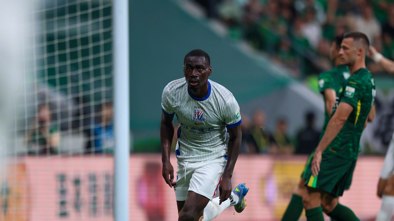 7Z9VIUMTZZLCHDBKI7J8 - Thế Giới Trong Tầm Tay Shenhua đánh bại Guoan 3-1, giành vị trí đầu bảng CSL