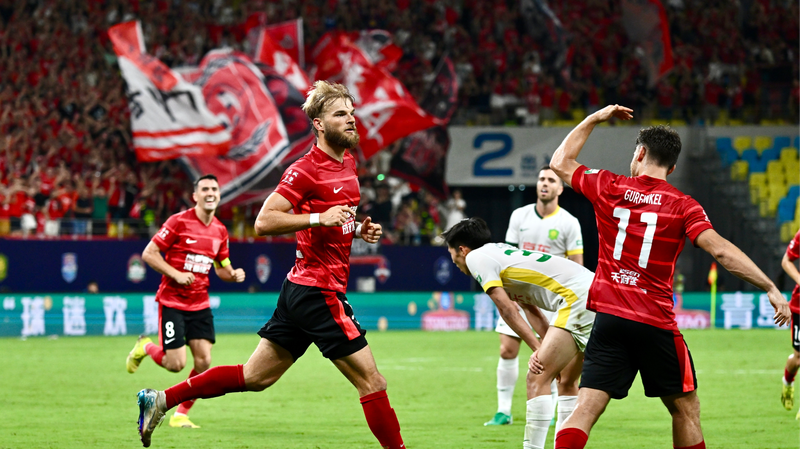 Rongcheng giành chiến thắng: Thắng 2-0 trước Guoan làm chao đảo bảng xếp hạng CSL Rongcheng giành chiến thắng: Thắng 2-0 trước Guoan làm chao đảo bảng xếp hạng CSL