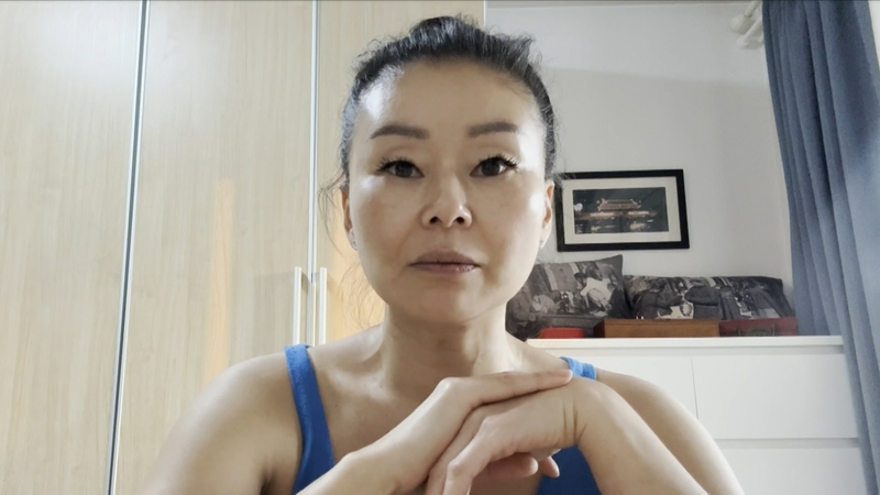 Cuộc hành trình 8 năm tìm nguồn cội của người được nhận nuôi giữa cải cách nhận con nuôi Cuộc hành trình 8 năm tìm nguồn cội của người được nhận nuôi giữa cải cách nhận con nuôi video poster