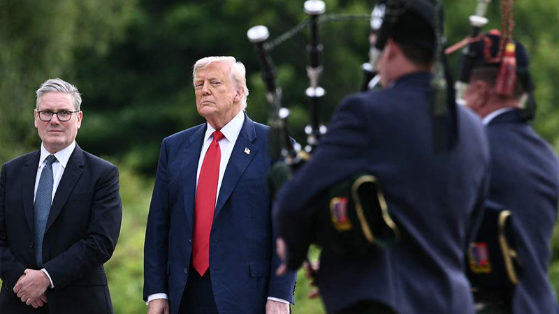 Tối hậu thư mới của Trump: Thời hạn 10-12 ngày cho Nga về hòa bình Ukraine Tối hậu thư mới của Trump: Thời hạn 10-12 ngày cho Nga về hòa bình Ukraine