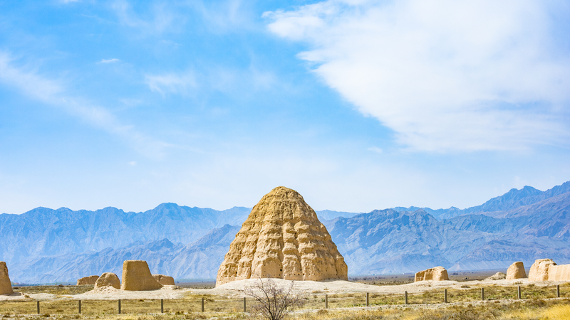 Lăng mộ Hoàng gia Xixia gia nhập danh sách Di sản UNESCO Lăng mộ Hoàng gia Xixia gia nhập danh sách Di sản UNESCO