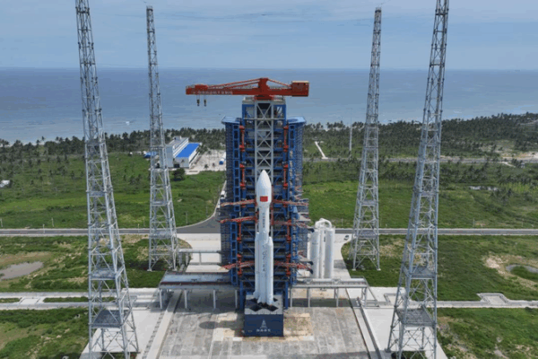 Tên lửa Trường Chinh-8A Phóng tại Cơ sở Thương mại Hải Nam Tên lửa Trường Chinh-8A Phóng tại Cơ sở Thương mại Hải Nam video poster