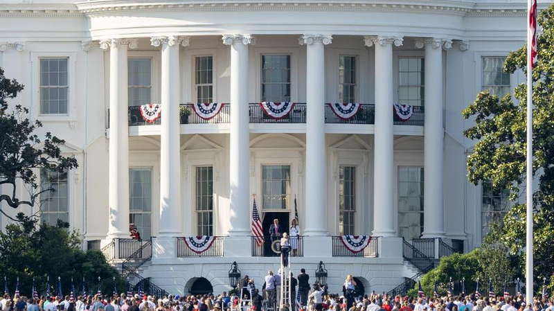 Chiến thuật thuế quan của Trump: Chiến tranh thương mại hay chỉ là kịch? Chiến thuật thuế quan của Trump: Chiến tranh thương mại hay chỉ là kịch?