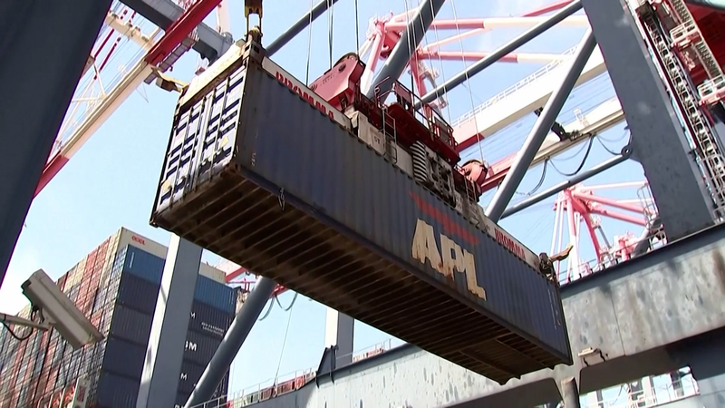 Tàu lượn thuế quan tại Cảng Los Angeles Tàu lượn thuế quan tại Cảng Los Angeles video poster