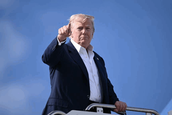 Tối hậu thư táo bạo của Trump: 10 ngày để Nga chấm dứt cuộc khủng hoảng Ukraine Tối hậu thư táo bạo của Trump: 10 ngày để Nga chấm dứt cuộc khủng hoảng Ukraine