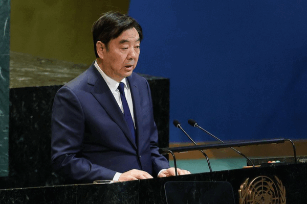 Trung Quốc Kêu Gọi Hành Động Cụ Thể cho Kế Hoạch Hòa Bình Hai Nhà Nước