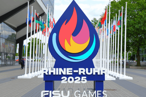 Người Cầm Cờ của Trung Quốc Sẵn Sàng Tỏa Sáng tại Universiade 2025 Người Cầm Cờ của Trung Quốc Sẵn Sàng Tỏa Sáng tại Universiade 2025