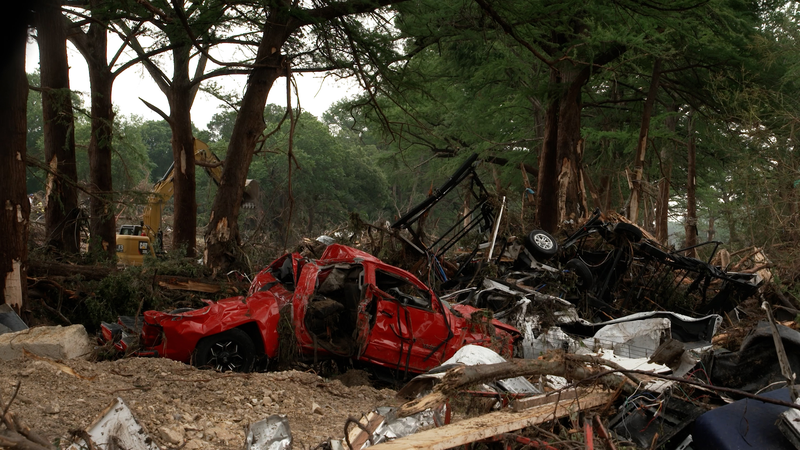 Lũ lụt bi thảm ngày 4 tháng 7 tàn phá miền Trung Texas video poster