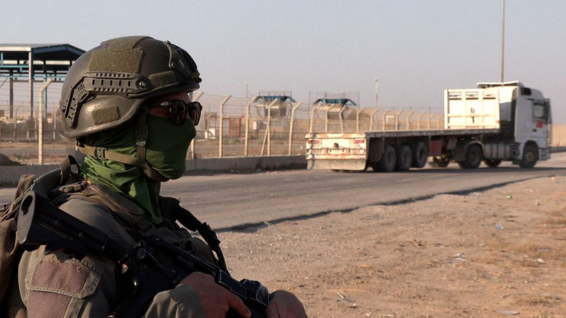 Gaza: Tạm Dừng 10 Giờ Hàng Ngày & Viện Trợ Thả Hàng Bằng Máy Bay Gợi Lên Hy Vọng