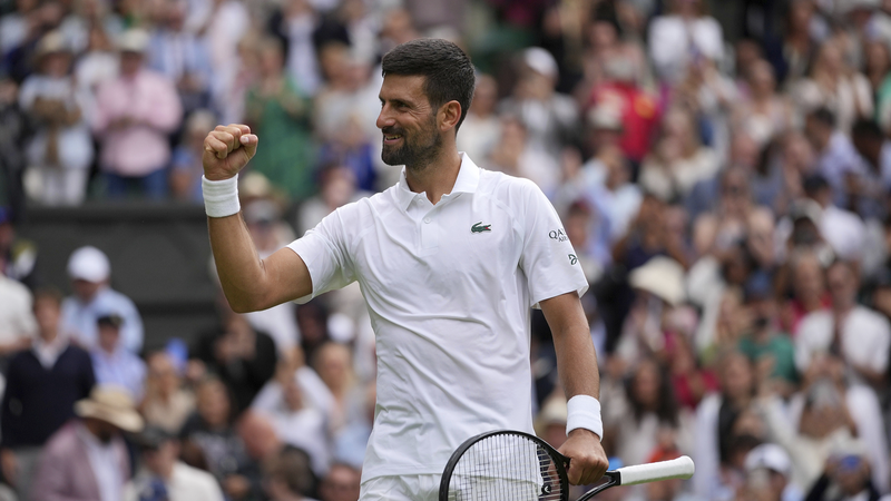 Djokovic tạo nên màn lội ngược dòng kinh điển tại Wimbledon, mở ra hành trình lịch sử Djokovic tạo nên màn lội ngược dòng kinh điển tại Wimbledon, mở ra hành trình lịch sử