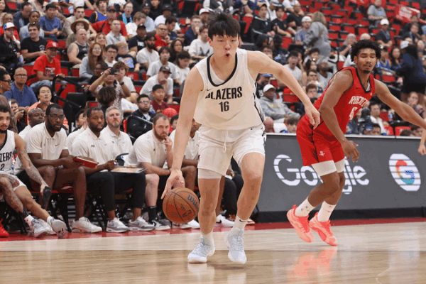 Yang Hansen tập trung vào sự phát triển NBA, bỏ qua Cúp FIBA Châu Á Yang Hansen tập trung vào sự phát triển NBA, bỏ qua Cúp FIBA Châu Á