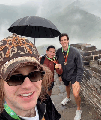 Cuộc Phiêu Lưu Hoành Tráng Tại Vạn Lý Trường Thành Của Vlogger Người Mỹ Cuộc Phiêu Lưu Hoành Tráng Tại Vạn Lý Trường Thành Của Vlogger Người Mỹ video poster
