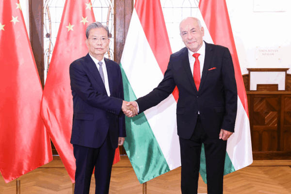 Quan Hệ Đôi Bên Cùng Có Lợi: Nhà Lập Pháp Trung Quốc Ca Ngợi Quan Hệ Với Hungary