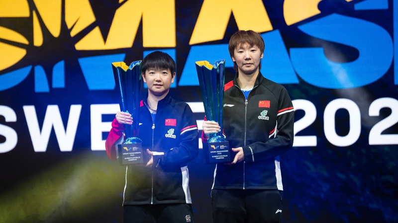Sun Yingsha & Wang Manyu đoạt chức vô địch đôi nữ WTT Europe Smash Sun Yingsha & Wang Manyu đoạt chức vô địch đôi nữ WTT Europe Smash