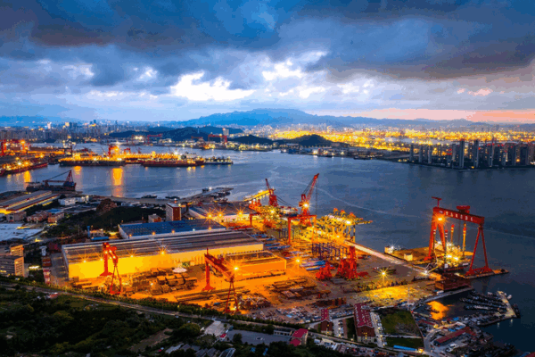 Ngành Đóng Tàu Khổng Lồ Của Trung Quốc Hợp Nhất Trong Thương Vụ Kỷ Lục Ngành Đóng Tàu Khổng Lồ Của Trung Quốc Hợp Nhất Trong Thương Vụ Kỷ Lục