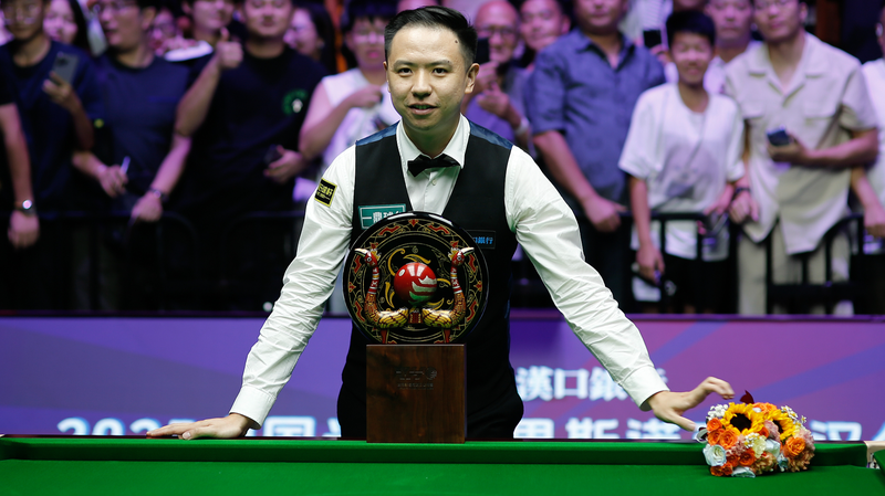 Xiao Guodong giữ vững danh hiệu WST Wuhan Open trong trận chung kết kịch tính 10-9 Xiao Guodong giữ vững danh hiệu WST Wuhan Open trong trận chung kết kịch tính 10-9