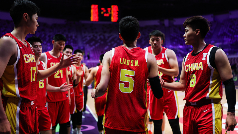 Tại sao thiếu vắng ngôi sao có thể là chiến lược thông minh của Trung Quốc đại lục tại FIBA Asia Cup Tại sao thiếu vắng ngôi sao có thể là chiến lược thông minh của Trung Quốc đại lục tại FIBA Asia Cup video poster