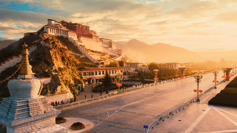 Bước Nhảy Kinh Tế Của Xizang: Từ Cao Nguyên Hẻo Lánh Đến Sự Thịnh Vượng Mới