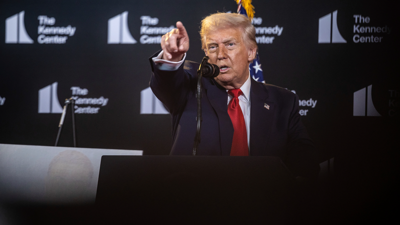 DSN4A3JELXFDMLL0EJA7 - Thế Giới Trong Tầm Tay Trump đề xuất mở rộng kiểm soát liên bang đối với cảnh sát D.C. để giảm tội phạm