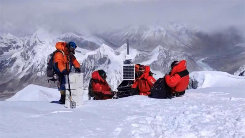 Lõi Băng Sông Băng trên Cao nguyên Thanh Hải-Tây Tạng Tiết Lộ Bí Mật Khí Hậu