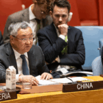 IDT363L8OBXS9W20SNIM - Thế Giới Trong Tầm Tay Trung Quốc kêu gọi các biện pháp mạnh mẽ hơn chống khủng bố ở Syria tại buổi họp báo của Liên Hợp Quốc