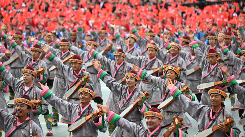Chuyến thăm Xizang của ông Tập khơi dậy hy vọng về một tương lai thịnh vượng Chuyến thăm Xizang của ông Tập khơi dậy hy vọng về một tương lai thịnh vượng