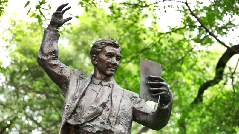 Tiễn Tinh Hải: Tiếng Nói Của Kháng Chiến Thời Chiến video poster