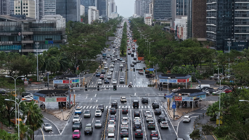 Vận tải hoạt động trở lại trên bờ biển phía Nam của Trung Quốc sau bão Kajiki