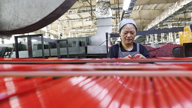 Các Lực Lượng Sản Xuất Chất Lượng Mới: Bước Ngoặt Cho Các Thị Trường Đang Phát Triển Các Lực Lượng Sản Xuất Chất Lượng Mới: Bước Ngoặt Cho Các Thị Trường Đang Phát Triển