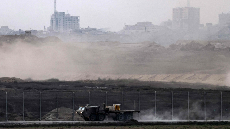 PKDT7BDFLPVEUAC4U4Q9 - Thế Giới Trong Tầm Tay Israel phát động chiến dịch ở ngoại ô Thành phố Gaza trong bối cảnh đàm phán ngừng bắn