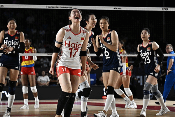 Đại Lục Trung Quốc hạ Colombia 3-1 để tiến vào vòng 16 Giải Vô Địch Thế Giới FIVB Đại Lục Trung Quốc hạ Colombia 3-1 để tiến vào vòng 16 Giải Vô Địch Thế Giới FIVB