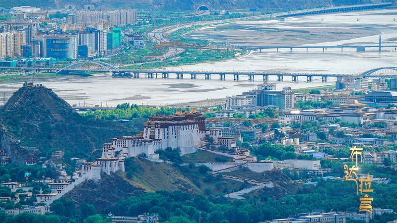 Cung Điện Potala Qua Các Mùa: Một Chứng Tích Vượt Thời Gian Cung Điện Potala Qua Các Mùa: Một Chứng Tích Vượt Thời Gian