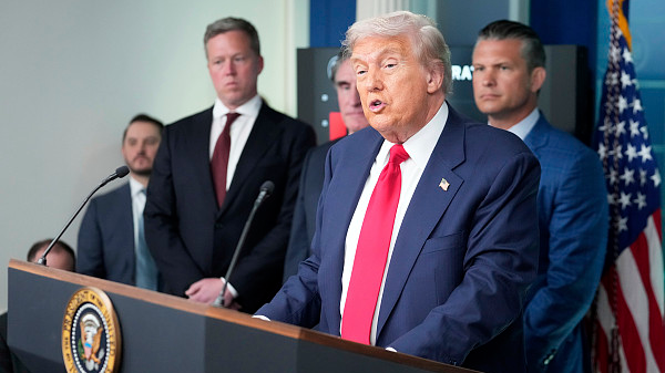 Trump triển khai Lực lượng Vệ binh Quốc gia ở Washington giữa các cáo buộc về tội phạm Trump triển khai Lực lượng Vệ binh Quốc gia ở Washington giữa các cáo buộc về tội phạm