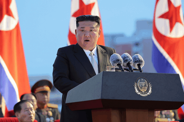 Kim Jong Un sẽ tham dự lễ diễu hành V-Day tại đại lục Trung Quốc Kim Jong Un sẽ tham dự lễ diễu hành V-Day tại đại lục Trung Quốc