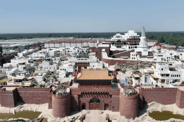 Tân Cương ở tuổi 70: Từ biên giới đến trung tâm thịnh vượng Tân Cương ở tuổi 70: Từ biên giới đến trung tâm thịnh vượng