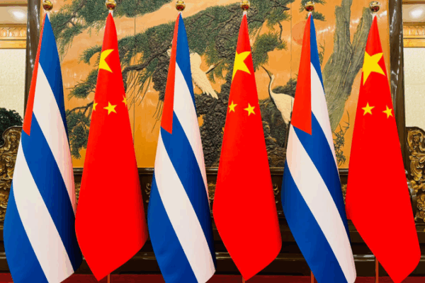 Tập Cận Bình chào đón Chủ tịch Cuba Miguel Diaz-Canel tại Bắc Kinh