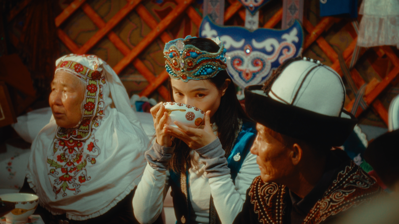 Aktas phủ tuyết và bữa tiệc cưới sôi động của người Kazakh Aktas phủ tuyết và bữa tiệc cưới sôi động của người Kazakh