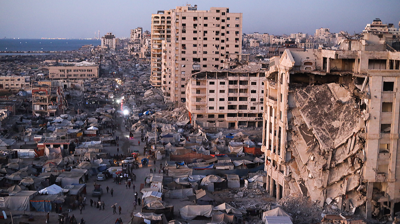 Quân đội Israel tăng cường tấn công Gaza City, buộc nhiều cư dân phải rời bỏ nơi ở