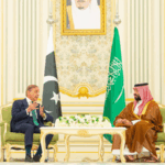 Ả Rập Xê Út và Pakistan Ký Thỏa Thuận Phòng Thủ Chiến Lược