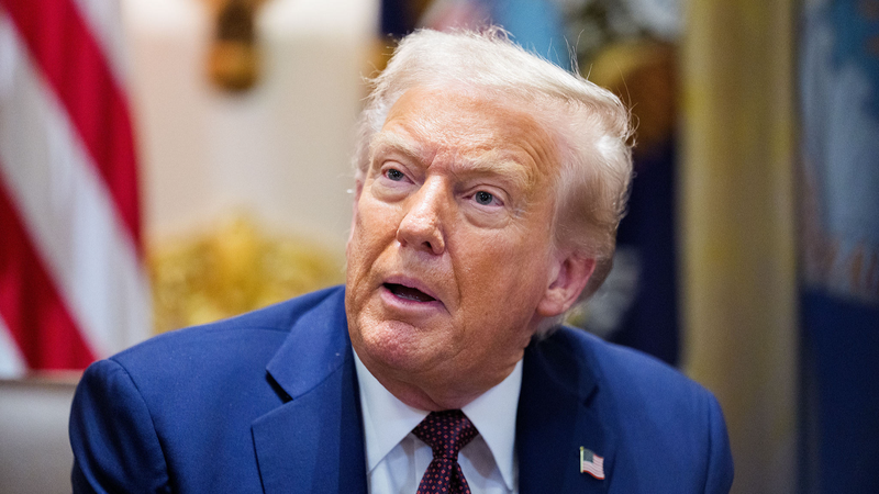Trump cảnh báo Mỹ có thể hủy bỏ các thỏa thuận thương mại vì vụ kiện thuế quan tại Tòa án Tối cao Trump cảnh báo Mỹ có thể hủy bỏ các thỏa thuận thương mại vì vụ kiện thuế quan tại Tòa án Tối cao