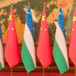 Tập Cận Bình Chào Đón Tổng Thống Uzbekistan Mirziyoyev tại Bắc Kinh