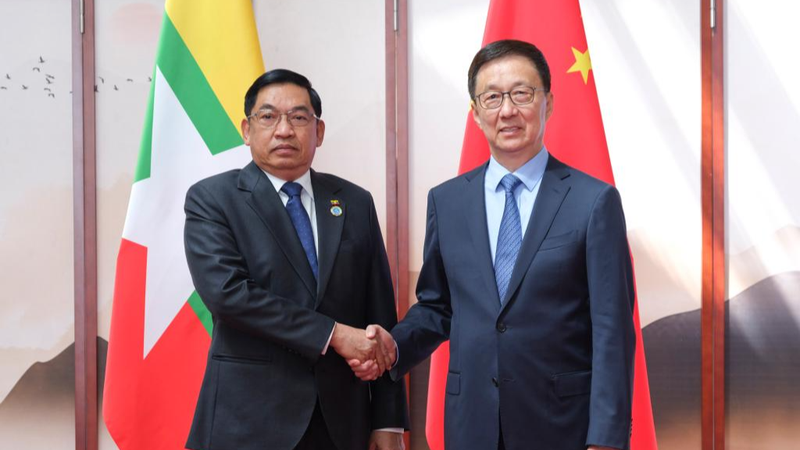 Phó Chủ tịch Trung Quốc Hàn Chính gặp các lãnh đạo ASEAN tại Hội chợ Trung Quốc-ASEAN lần thứ 22 Phó Chủ tịch Trung Quốc Hàn Chính gặp các lãnh đạo ASEAN tại Hội chợ Trung Quốc-ASEAN lần thứ 22