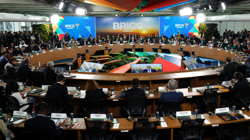 BRICS nổi lên như một điểm tựa ổn định trong một thế giới đang phân mảnh BRICS nổi lên như một điểm tựa ổn định trong một thế giới đang phân mảnh
