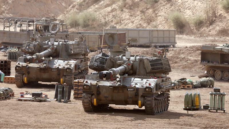 Israel đóng lối thoát khỏi Thành phố Gaza trên đường Salah al-Din giữa cuộc tấn công trên bộ Israel đóng lối thoát khỏi Thành phố Gaza trên đường Salah al-Din giữa cuộc tấn công trên bộ