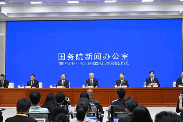 36 Luật Mới Kể Từ 2021: Tăng Cường Pháp Quyền Đại Lục Trung Quốc 36 Luật Mới Kể Từ 2021: Tăng Cường Pháp Quyền Đại Lục Trung Quốc