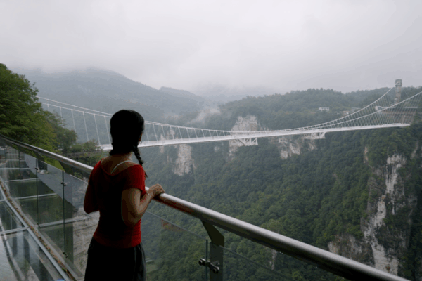 Những Cảm Giác Hấp Dẫn ở Zhangjiajie: Cầu Thang Lên Thiên Đường đến Cầu Kính Những Cảm Giác Hấp Dẫn ở Zhangjiajie: Cầu Thang Lên Thiên Đường đến Cầu Kính video poster