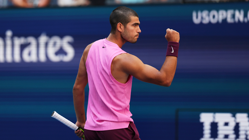 Alcaraz tiến vào tứ kết US Open khi Krejcikova tạo màn thoát hiểm ngoạn mục Alcaraz tiến vào tứ kết US Open khi Krejcikova tạo màn thoát hiểm ngoạn mục